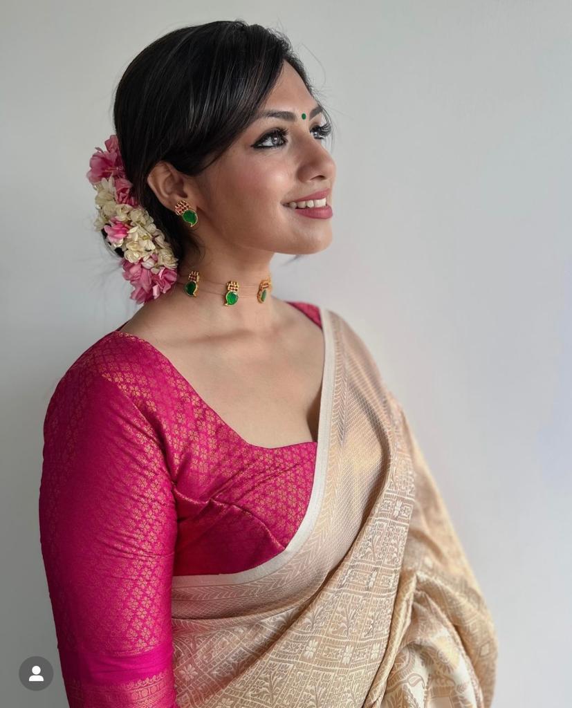 Ddf Cream Soft Lichi Silk Banarasi Saree catalog